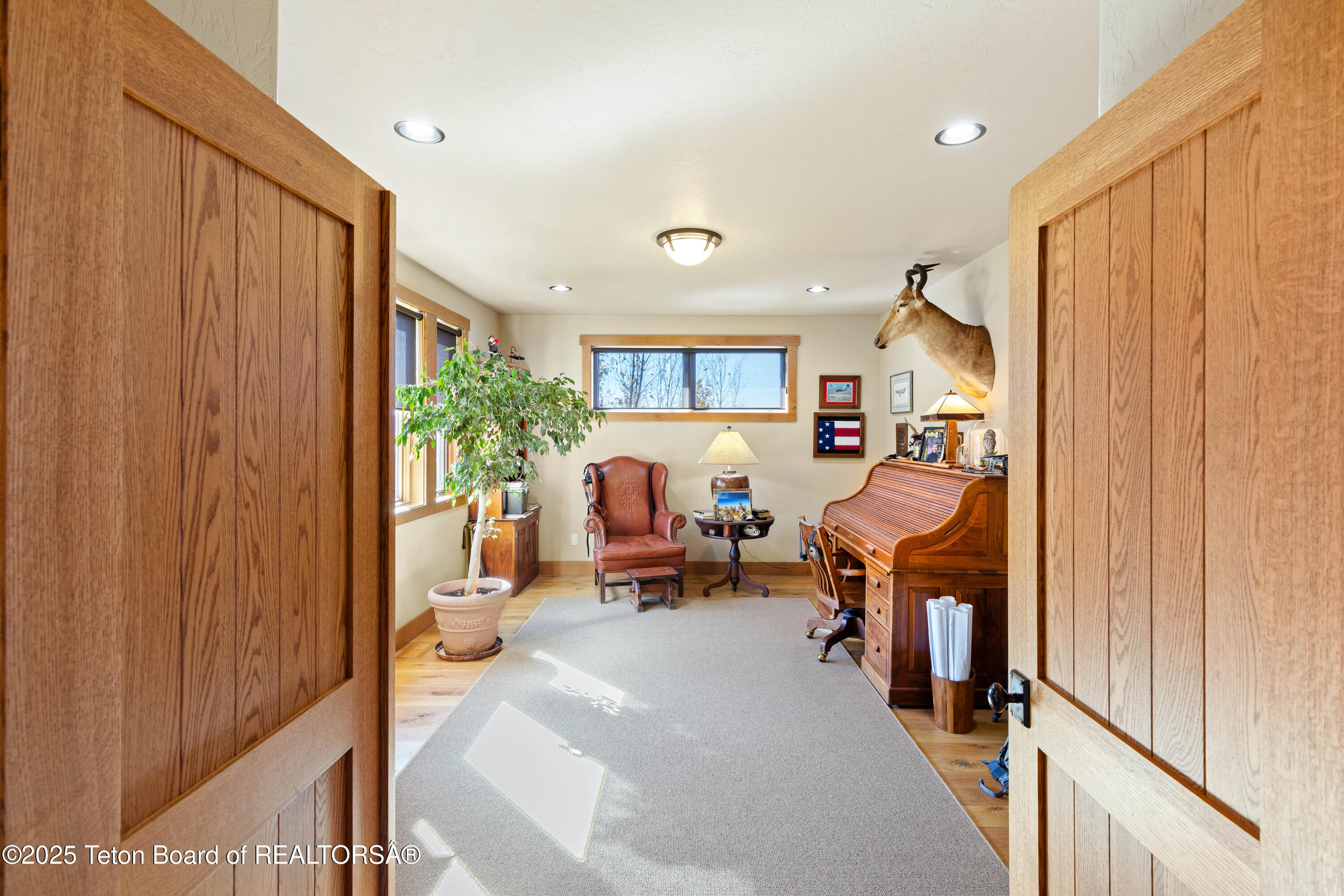 374 Upper Ridge Road Alpine, WY 83128 - Photo 26 of 80 374 Upper Ridge Rd Office