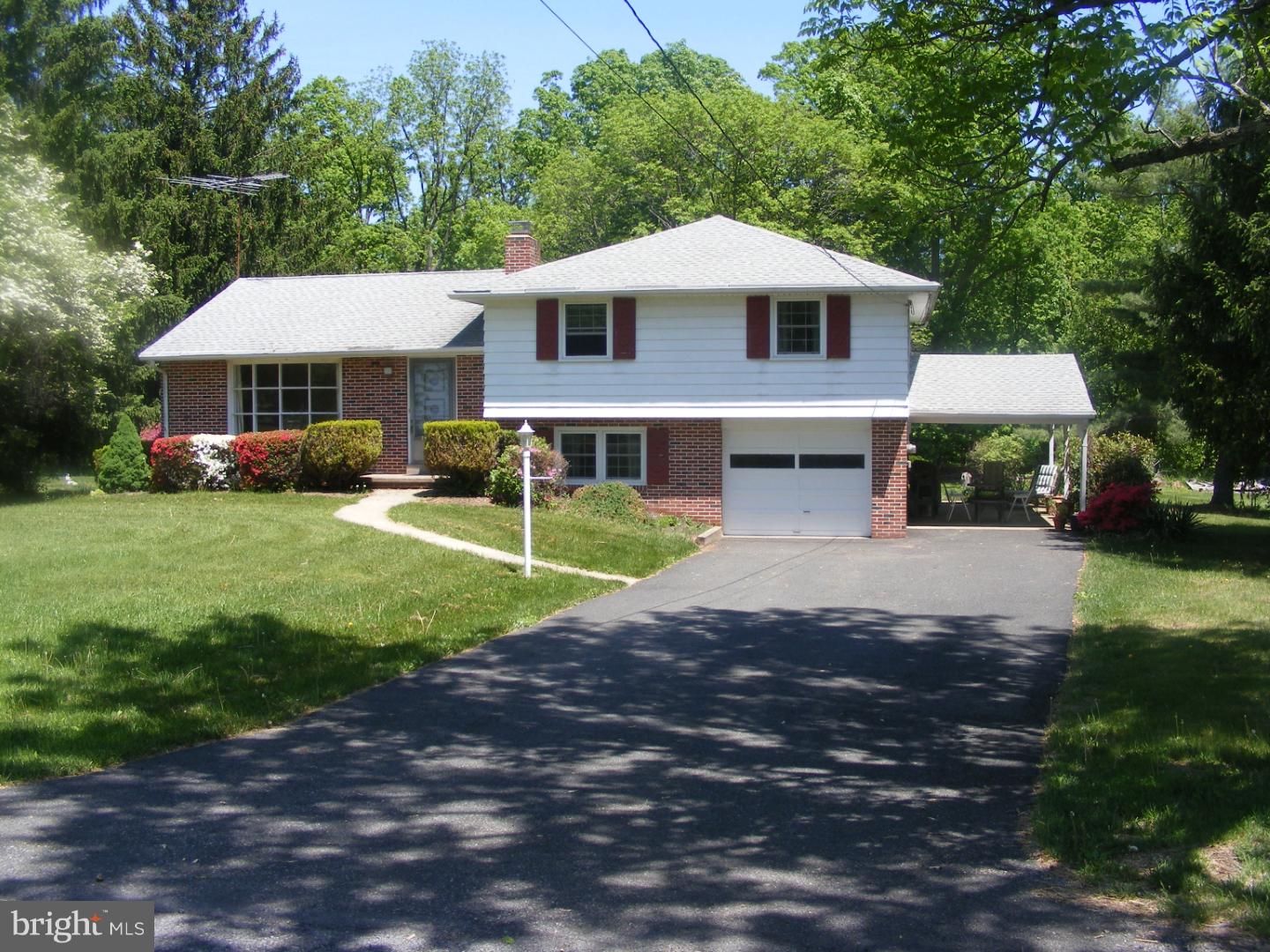 3704 Kings Road Pennsburg, PA 18073 - Photo 1 of 23 Gallery Image 1