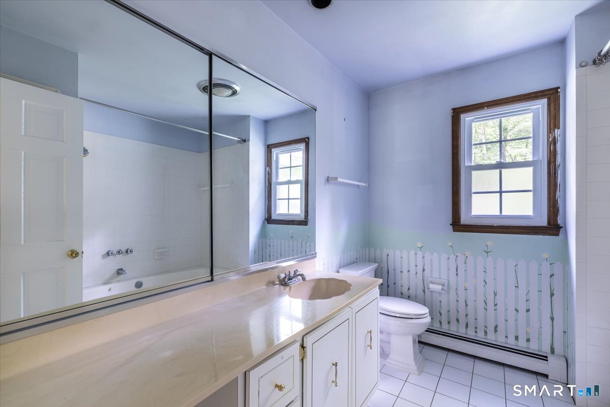 4 Twist Hill Road Newtown, CT 06470 - Photo 20 of 39