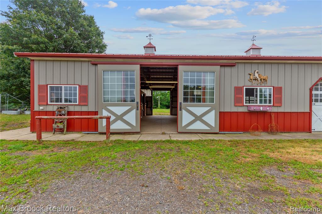 4536 Crandall Road Howell, MI 48855 - Photo 63 of 88