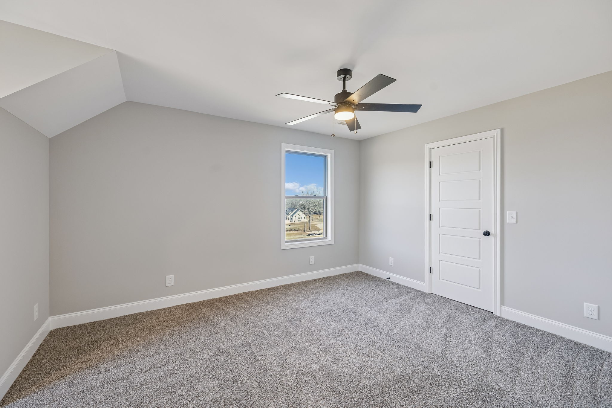13781 Cainsville Road Lebanon, TN 37090 - Photo 52 of 72 a view of an empty room with a window