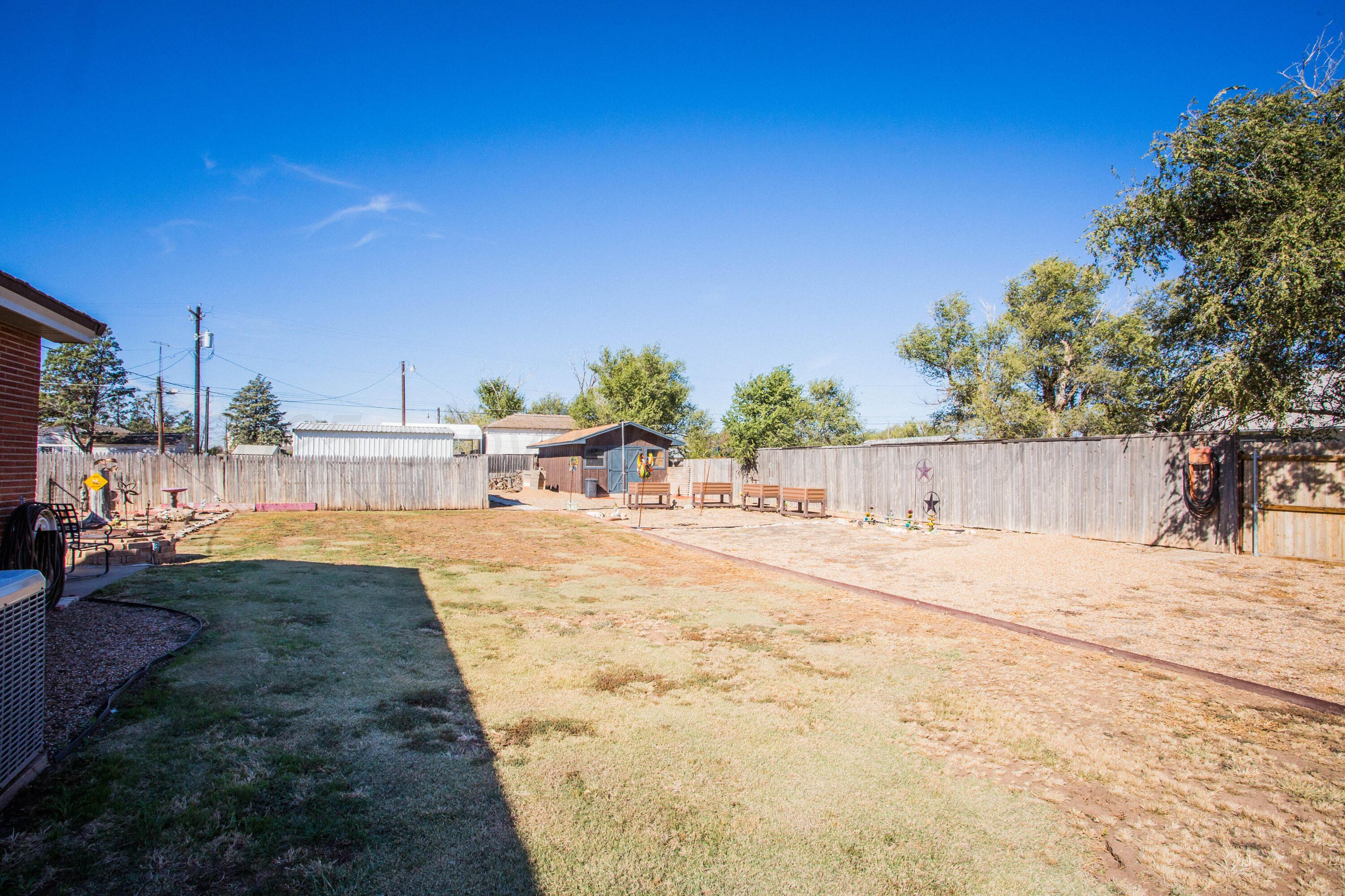 402 Northwest 6th Street Tulia, TX 79088 - Photo 49 of 59 5V2A6192