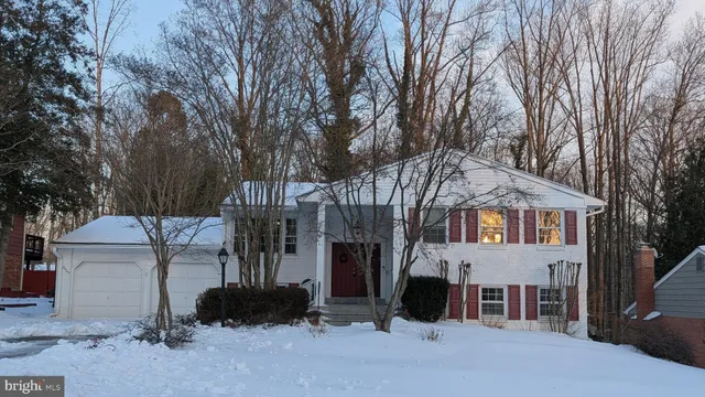 $855,000 | 6025 Greeley Boulevard, Springfield, VA 22152