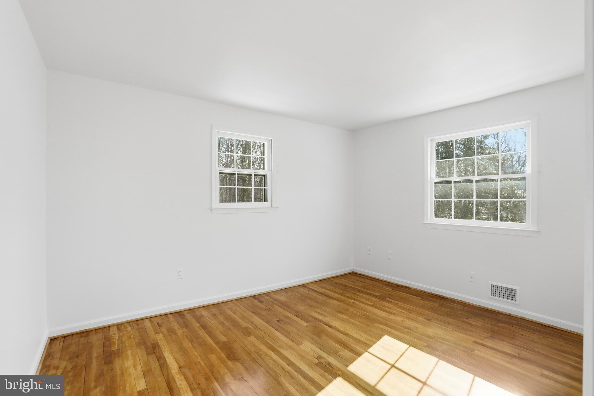 6025 Greeley Boulevard Springfield, VA 22152 - Photo 20 of 40