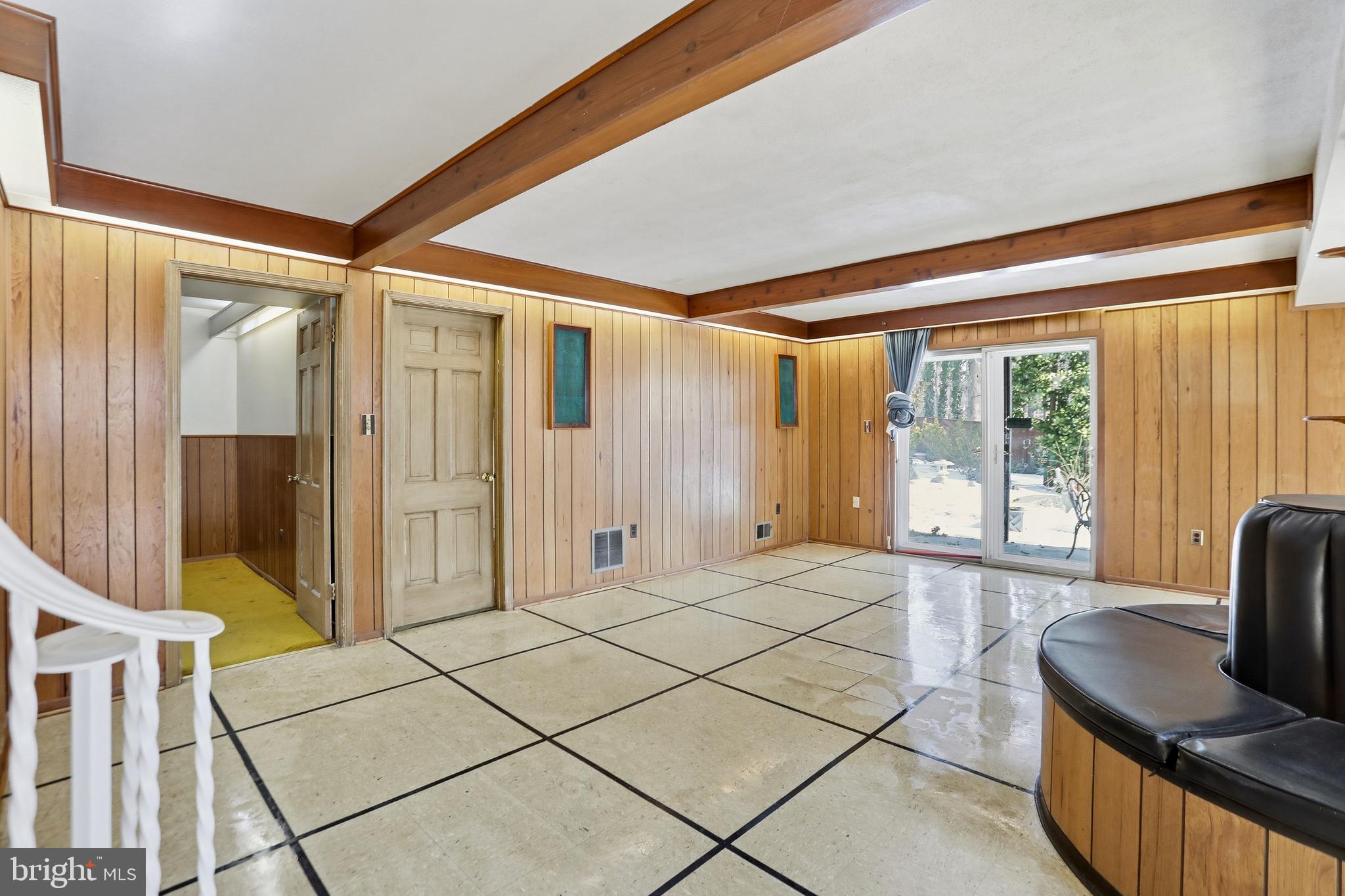 6025 Greeley Boulevard Springfield, VA 22152 - Photo 27 of 40