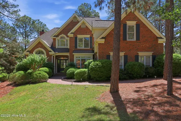 $898,000 | 44 Kilberry Drive, Pinehurst, NC 28374