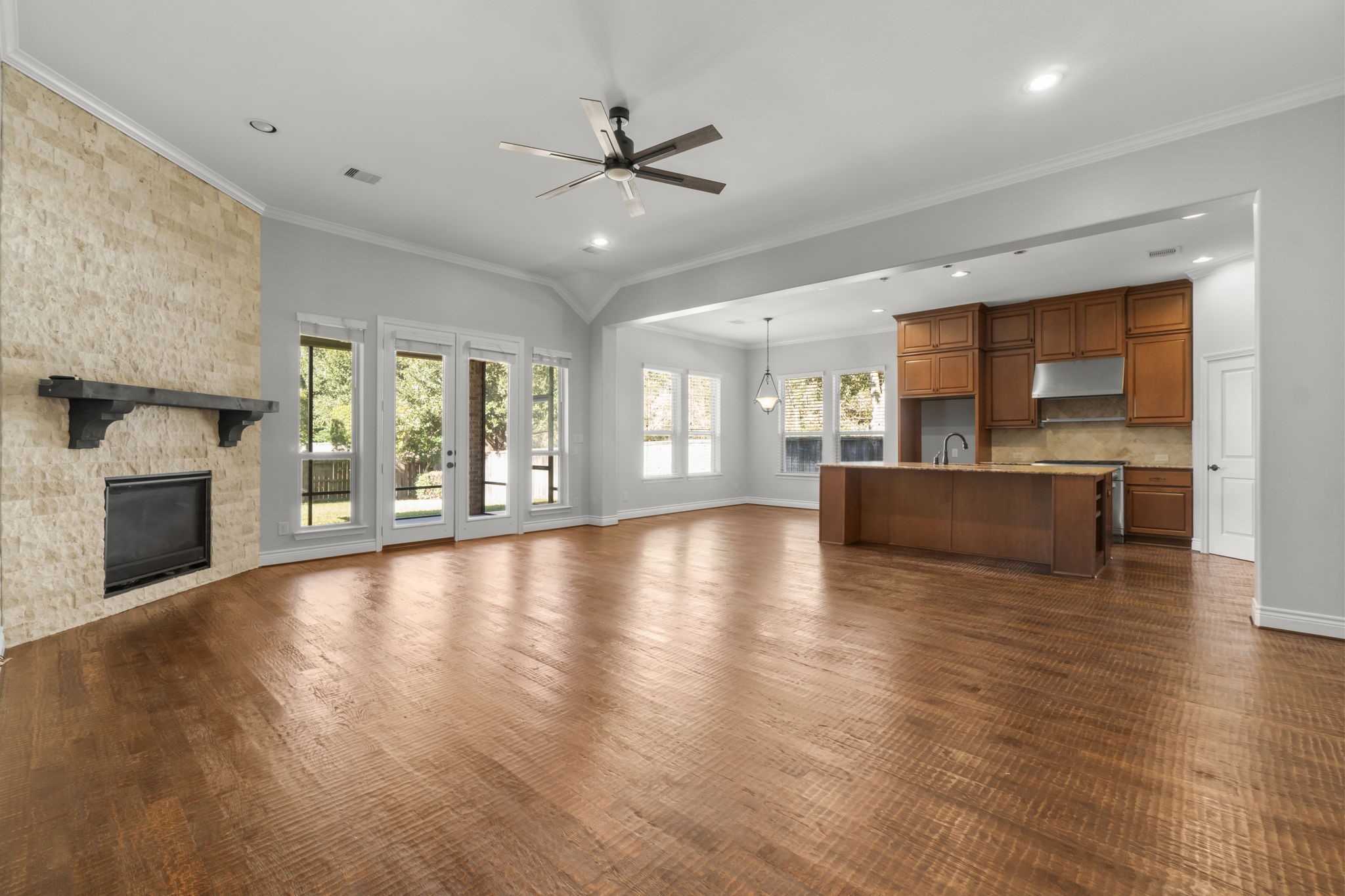 161 Riverbend Way Montgomery, TX 77316 - Photo 11 of 30