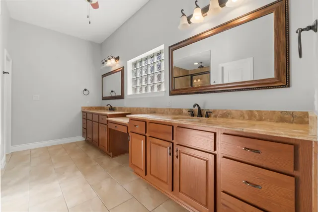 $2,900 | 161 Riverbend Way, Montgomery, TX 77316