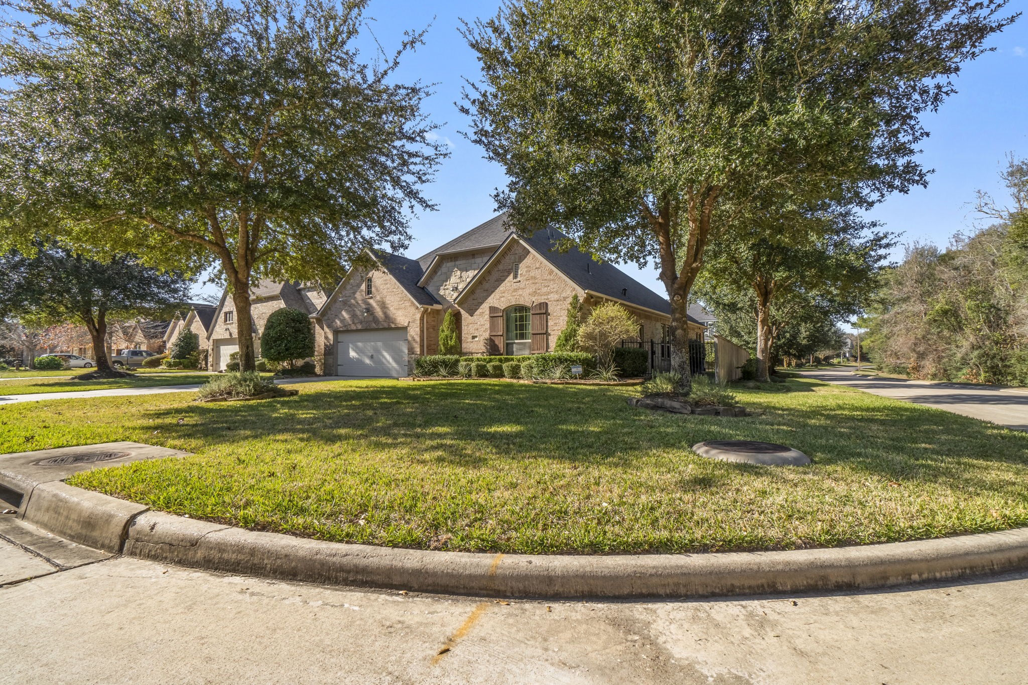 161 Riverbend Way Montgomery, TX 77316 - Photo 2 of 30