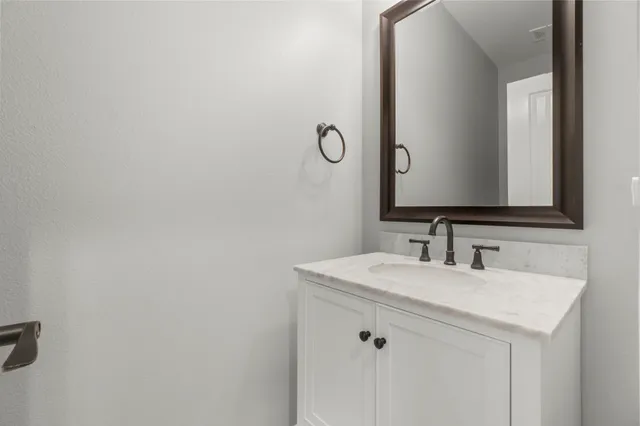 $2,900 | 161 Riverbend Way, Montgomery, TX 77316