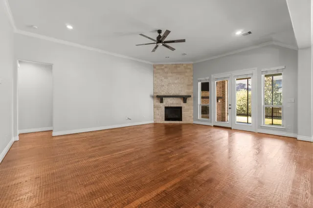 $2,900 | 161 Riverbend Way, Montgomery, TX 77316