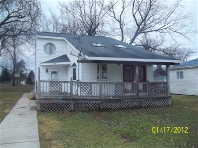 1917 Spaulding Road Monroe, MI 48162 - Photo 1 of 8 20025834.JPG