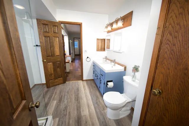 $425,000 | 6535 North Braeburn Lane, Glendale, WI 53209