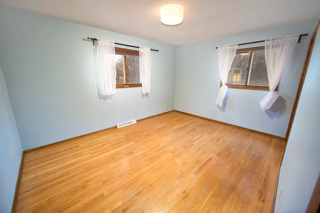 $425,000 | 6535 North Braeburn Lane, Glendale, WI 53209