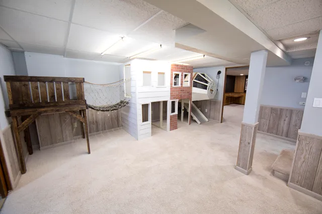 $425,000 | 6535 North Braeburn Lane, Glendale, WI 53209