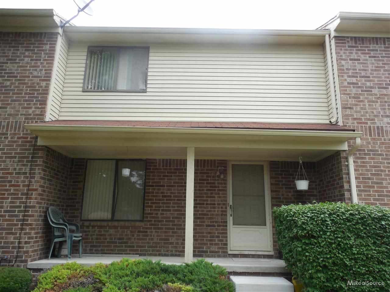 48594 Sugarbush Road, Unit 67 New Baltimore, MI 48047 - Photo 4 of 8