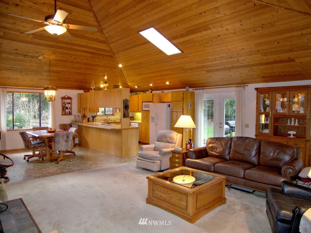 2337 East Pole Road Everson, WA 98247 - Photo 6 of 23