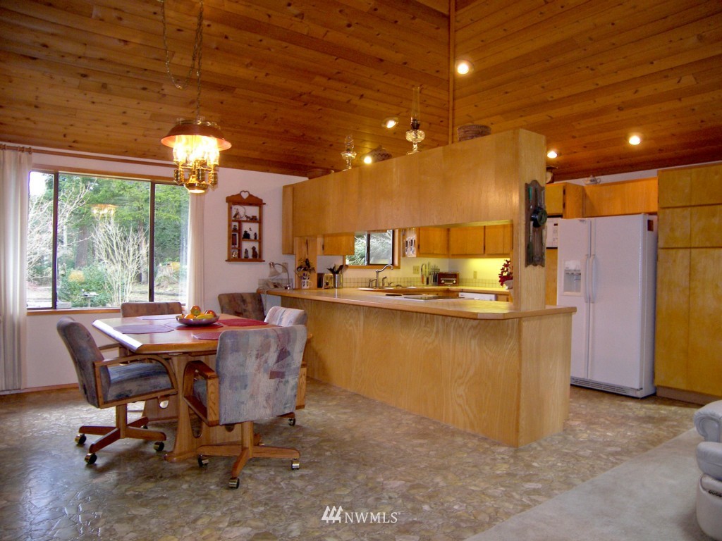 2337 East Pole Road Everson, WA 98247 - Photo 7 of 23