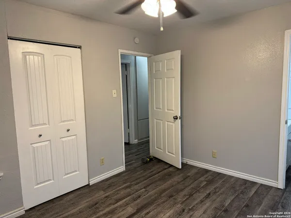 $1,150 | 245 Northview Drive, Universal City, TX 78148