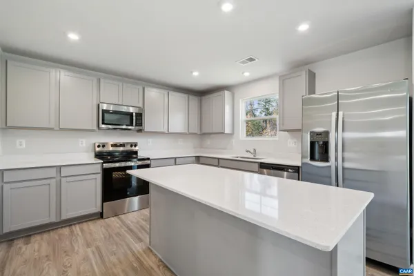 $419,000 | 325 Horse Path Drive, Unit 170, Charlottesville, VA 22902