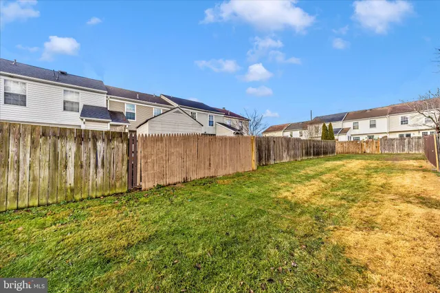 $334,999 | 5737 Sunset View Lane, Frederick, MD 21703