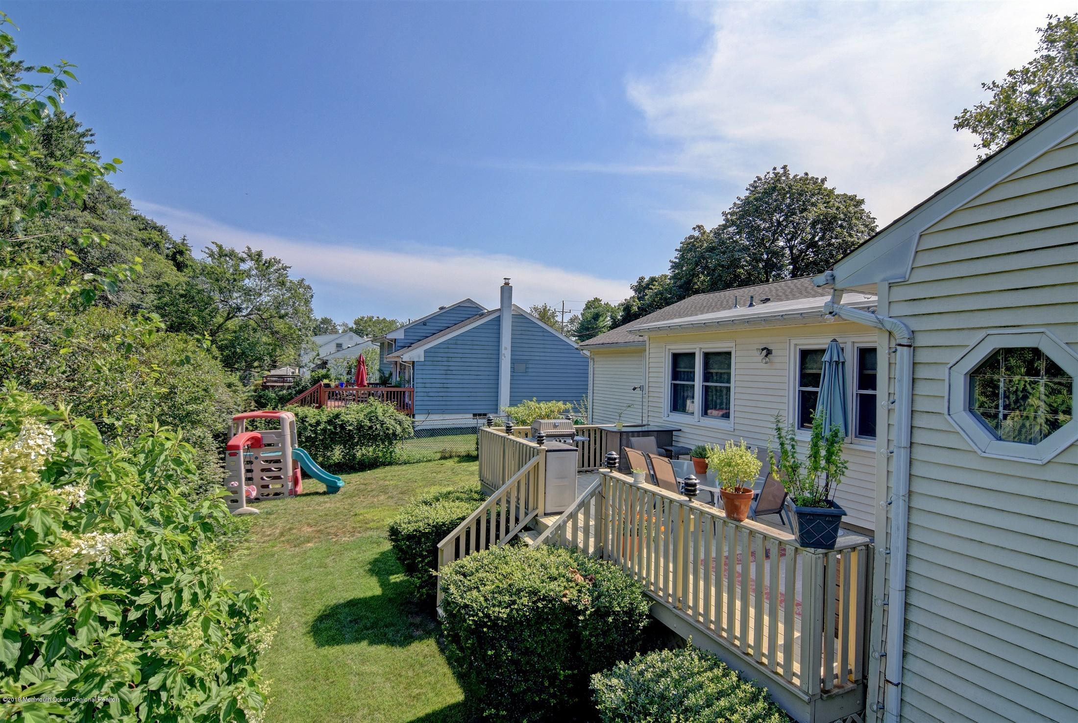 1628 Bailey Road Wall, NJ 07719 - Photo 29 of 33 29-Back (2)
