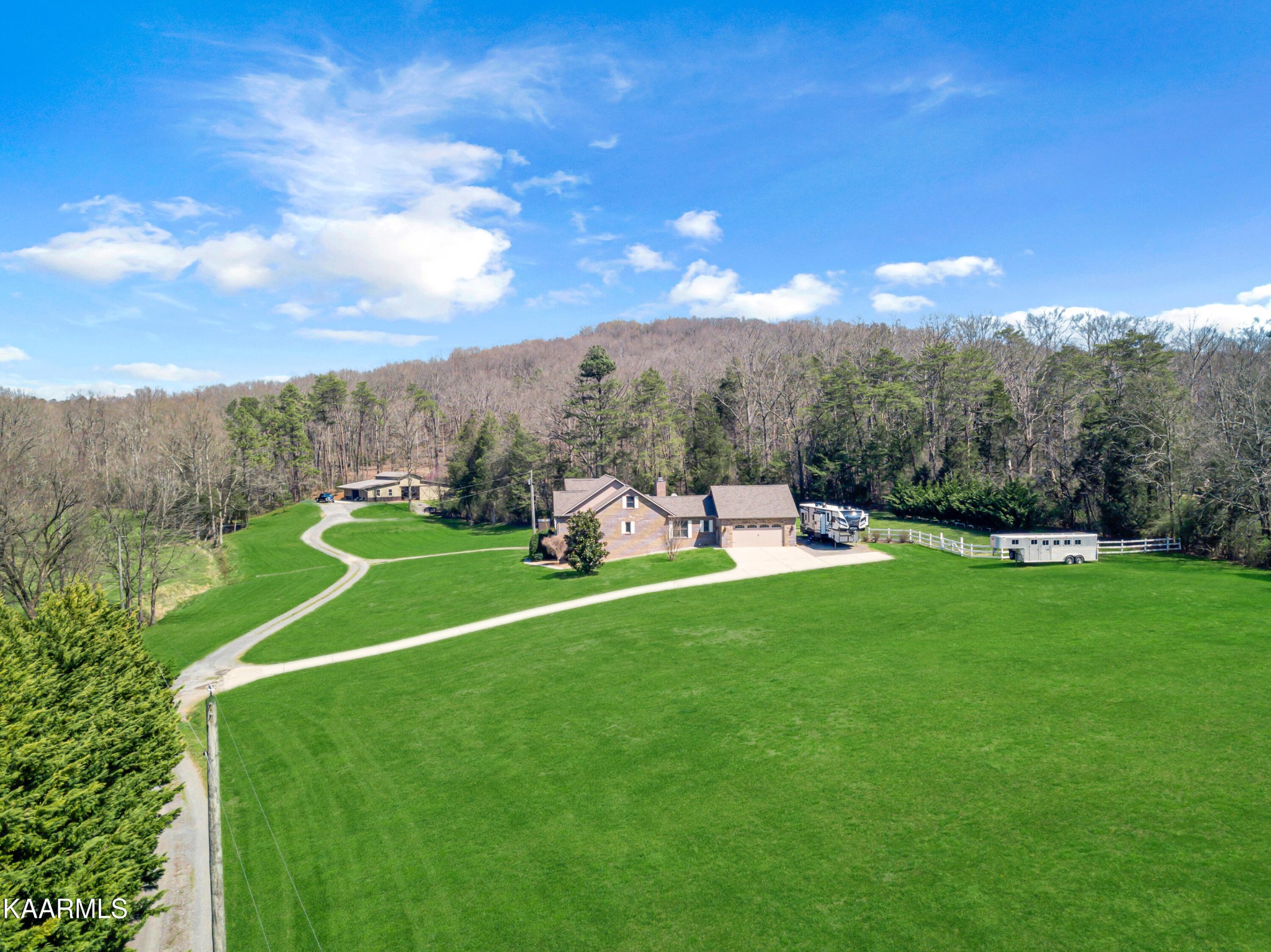 861 Marble Hill Road Friendsville, TN 37737 - Photo 6 of 49 Gallery Image 6