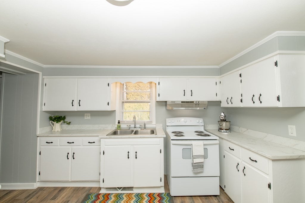 261 Powerhouse Road Independence, VA 24348 - Photo 20 of 75 Gallery Image 20