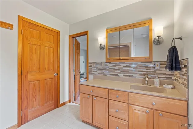 $944,900 | 1659 Honoco Road, Ledyard, NY 13026