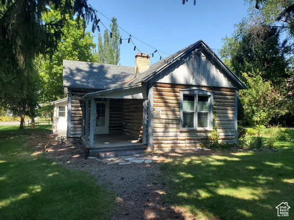 $355,000 | 1495 East 2300 North, North Logan, UT 84341