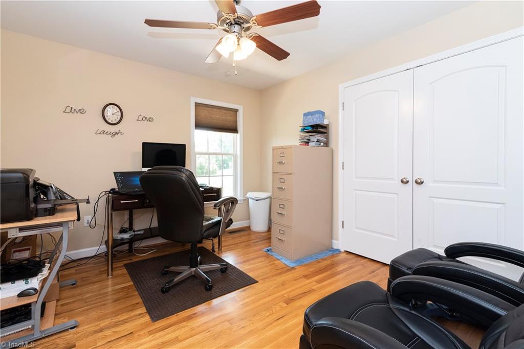 926 Cl Wagner Road Lexington, NC 27295 - Photo 17 of 30 Gallery Image 17