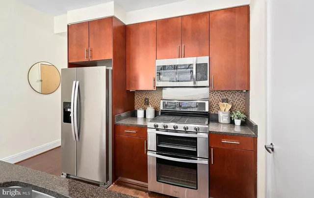 $3,200 | 919 Florida Avenue Northwest, Unit 103, Washington, DC 20001