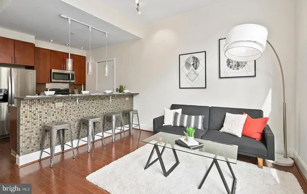 $2,600 | 919 Florida Avenue Northwest, Unit 103, Washington, DC 20001