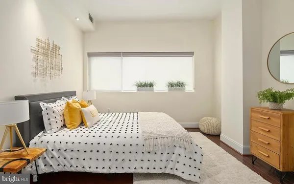 $2,600 | 919 Florida Avenue Northwest, Unit 103, Washington, DC 20001