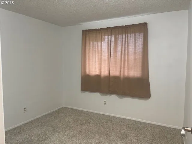 $369,900 | 1100 Sharon Loop Southeast, Salem, OR 97306