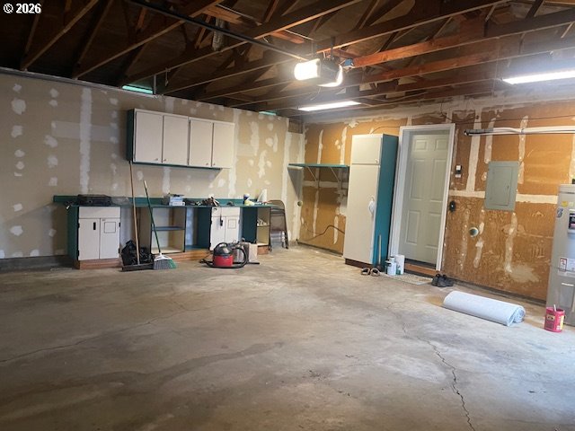 1100 Sharon Loop Southeast Salem, OR 97306 - Photo 15 of 19 Garage