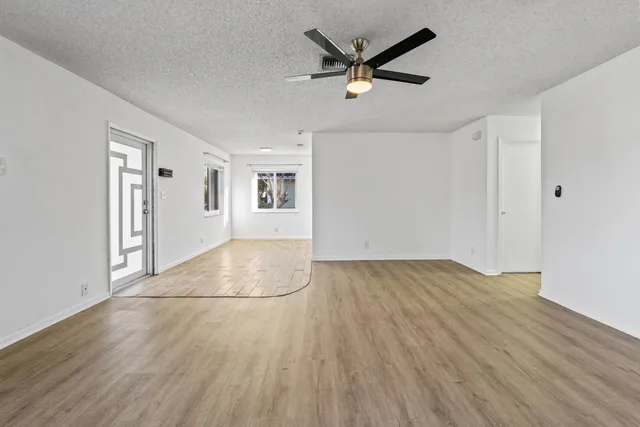 $630,000 | 3443 Northeast 3rd Avenue, Oakland Park, FL 33334