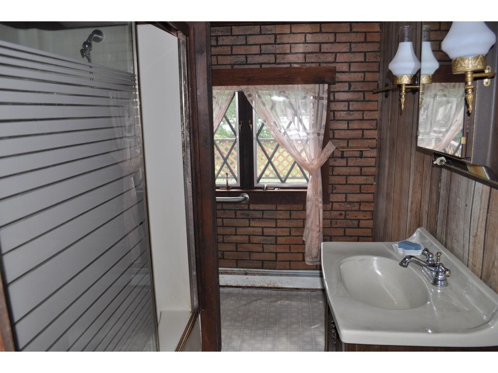 816 Camp Road Elmore, VT 05680 - Photo 12 of 19