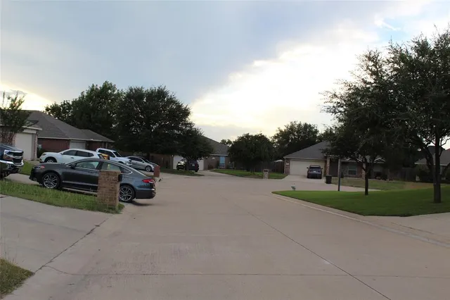 $299,000 | 123 Pony Express Trail, Willow Park, TX 76087