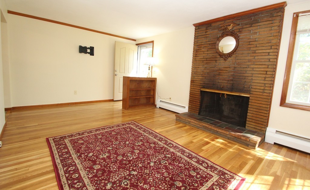 24 Riverside Drive North Reading, MA 01864 - Photo 5 of 17 Gallery Image 5