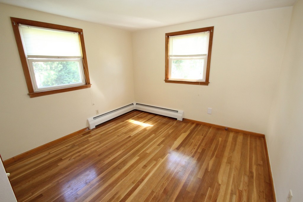 24 Riverside Drive North Reading, MA 01864 - Photo 9 of 17 Gallery Image 9