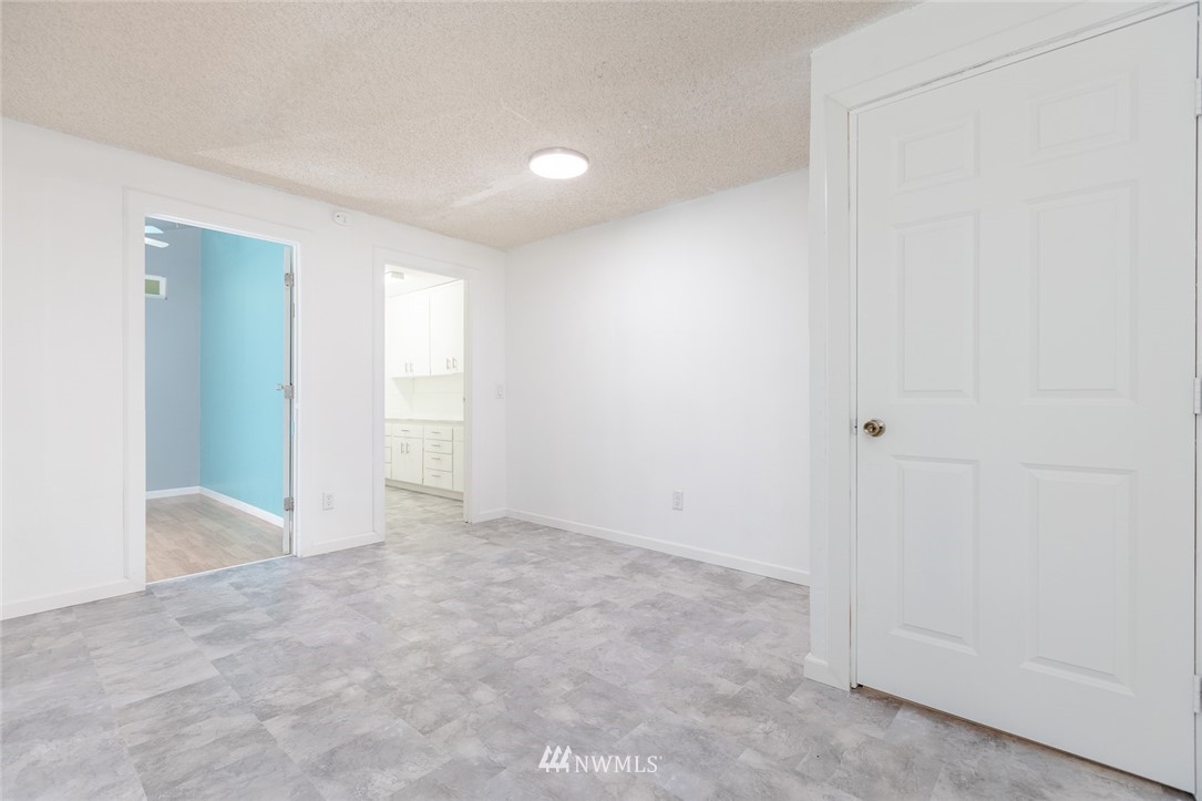 8621 Sequoia Road Yelm, WA 98597 - Photo 16 of 35 Gallery Image 16