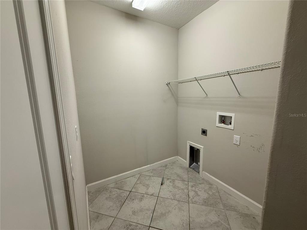 11865 Sunburst Marble Road Riverview, FL 33579 - Photo 29 of 38