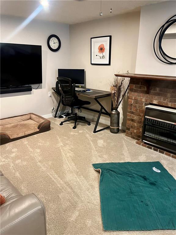 135 Lagonda Road Washington, PA 15301 - Photo 21 of 25 a living room with furniture and a flat screen tv