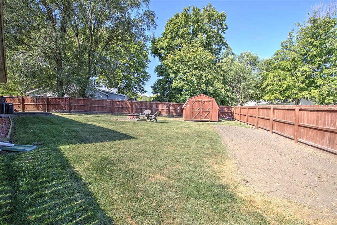 520 Elm Street Mount Zion, IL 62549 - Photo 22 of 23