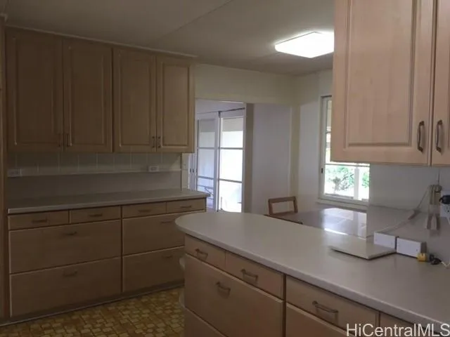 $3,350 | 284 Kuliouou Road, Unit A, Honolulu, HI 96821