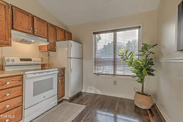 $169,900 | 145 Quail Run, Unit 145, Bristol, VA 24201