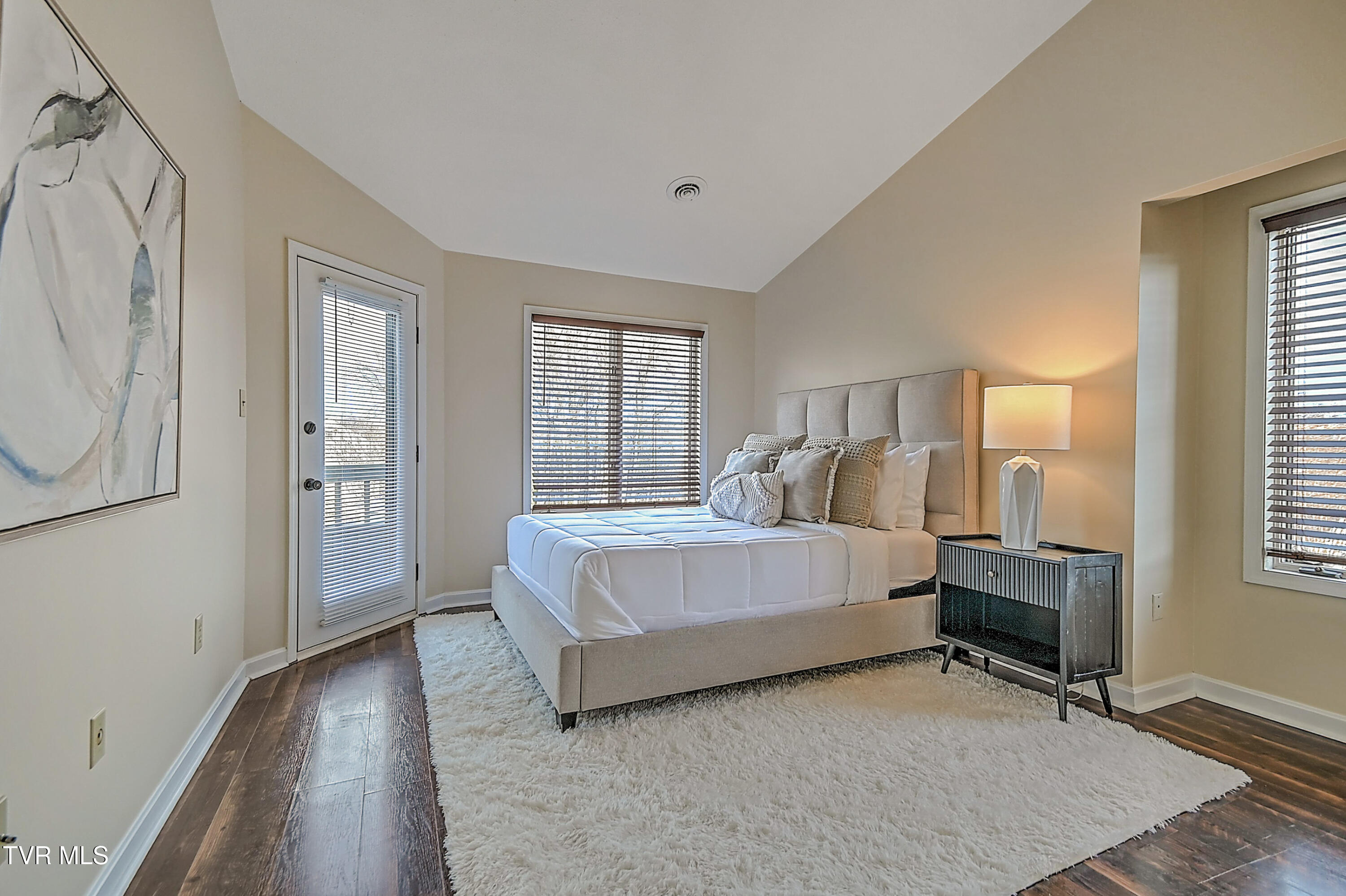 145 Quail Run, Unit 145 Bristol, VA 24201 - Photo 15 of 29 145 Quail Run GUNIT-29