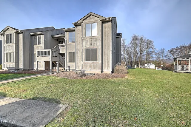 $169,900 | 145 Quail Run, Unit 145, Bristol, VA 24201