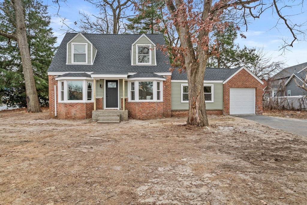 1577 Bay Street Springfield, MA 01109 - Photo 1 of 24 Gallery Image 1